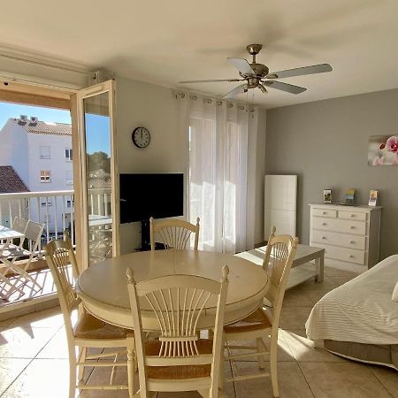Les Locations Cinaureva "Les Iles D'Or" Διαμέρισμα La Londe-les-Maures Εξωτερικό φωτογραφία